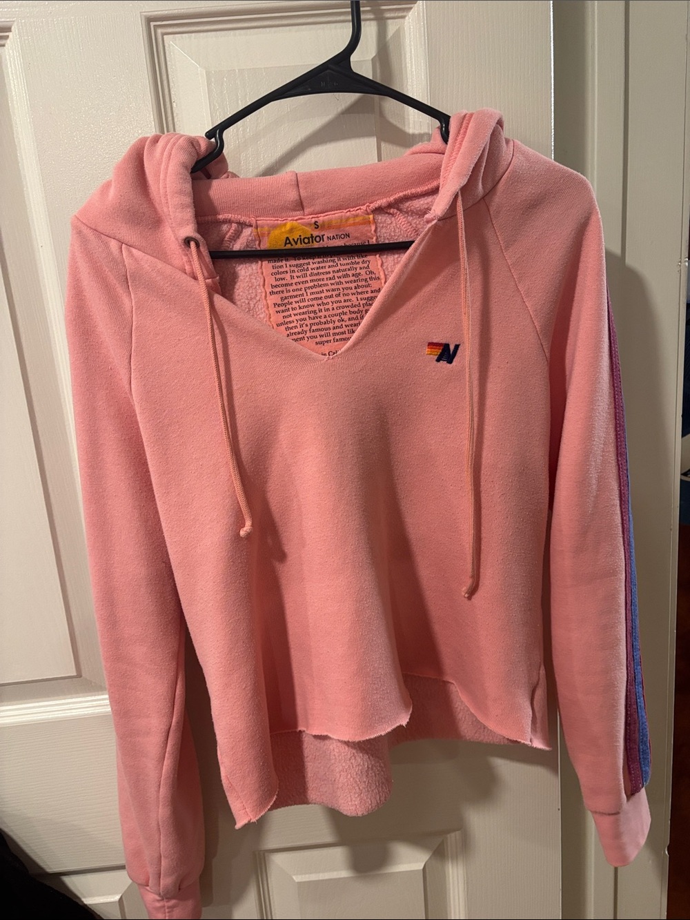 Aviator Nation baby pink cropped v-neck hooded sweatshirt ladies size Small chic